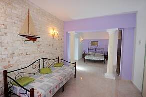 Blue Princess Beach Hotel & Suites