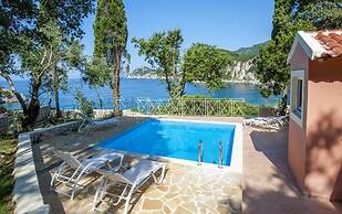 Blue Princess Beach Hotel & Suites