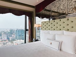 The Reverie Saigon
