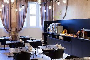 Catalonia Berlin Mitte