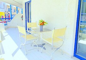 Kassavetis Center - Hotel Studios & Apartments