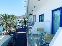 Kassavetis Center - Hotel Studios & Apartments