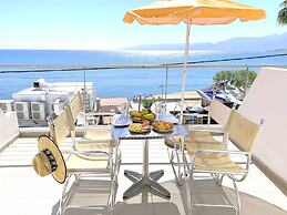 Kassavetis Center - Hotel Studios & Apartments