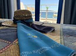 Kassavetis Center - Hotel Studios & Apartments