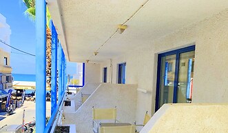 Kassavetis Center - Hotel Studios & Apartments