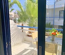 Kassavetis Center - Hotel Studios & Apartments