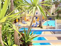 Kassavetis Center - Hotel Studios & Apartments