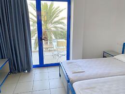 Kassavetis Center - Hotel Studios & Apartments