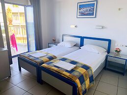 Kassavetis Center - Hotel Studios & Apartments