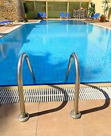 Kassavetis Center - Hotel Studios & Apartments