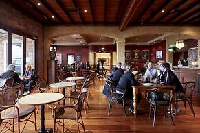 The Terrace at The Settlement