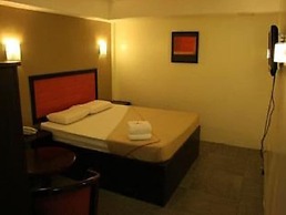 Toilena Room and Board