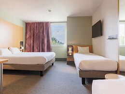 B&B HOTEL Clermont-Ferand Nord Riom
