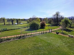 B&B HOTEL Clermont-Ferand Nord Riom