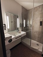 B&B HOTEL Clermont-Ferand Nord Riom
