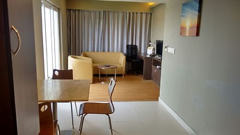 Keys Select by Lemon Tree Hotels, Kochi