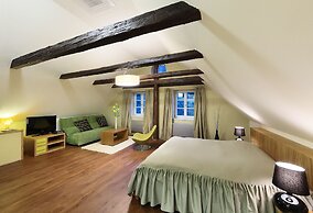 Depandance Edward Kelly