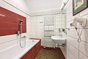 Depandance Edward Kelly