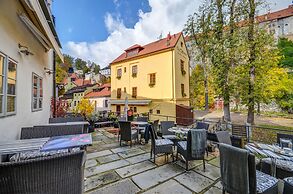 Depandance Edward Kelly