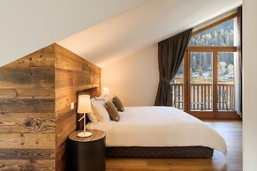 Montana Lodge & Spa, by R Collection Hotels
