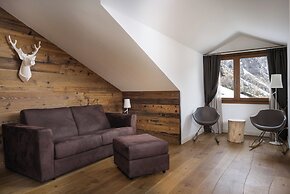 Montana Lodge & Spa, by R Collection Hotels