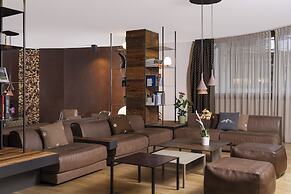 Montana Lodge & Spa, by R Collection Hotels