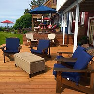 Ocean House Inn & Condos