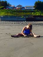 Ocean House Inn & Condos