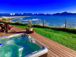 Ocean House Inn & Condos