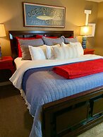 Ocean House Inn & Condos