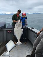 Ocean House Inn & Condos