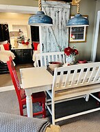 Ocean House Inn & Condos