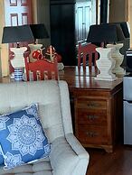 Ocean House Inn & Condos