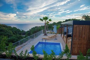 Lastura Aparthotel & Mobile Homes