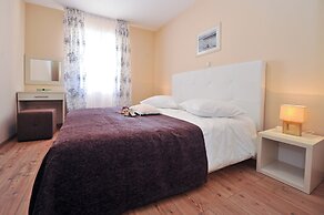 Lastura Aparthotel & Mobile Homes