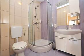 Lastura Aparthotel & Mobile Homes