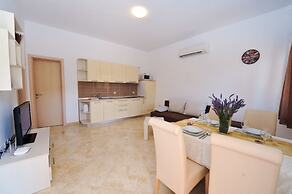 Lastura Aparthotel & Mobile Homes