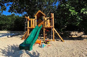 Lastura Aparthotel & Mobile Homes