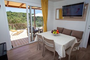 Lastura Aparthotel & Mobile Homes