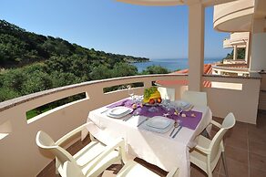 Lastura Aparthotel & Mobile Homes