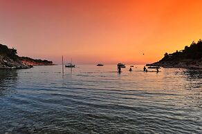 Lastura Aparthotel & Mobile Homes