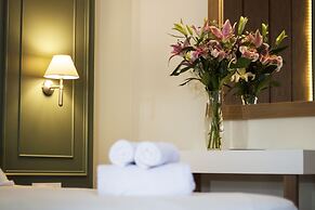 Elia Stalos Apartments