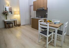 Elia Stalos Apartments