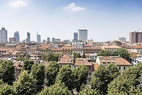 Milan Retreats - Central Station