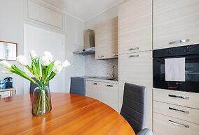 Milan Retreats - Central Station