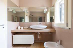 Milan Retreats - Central Station