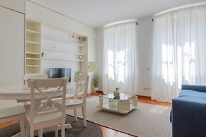 Milan Retreats - Central Station