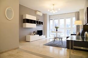 Milan Retreats - Central Station