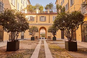 Milan Retreats - Central Station