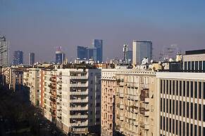 Milan Retreats - Central Station